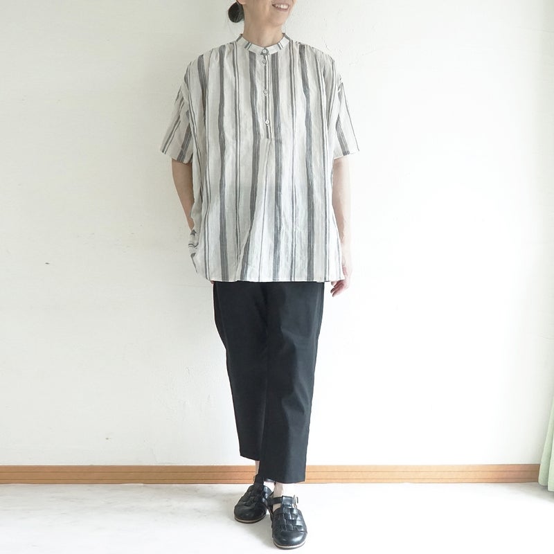 Branch m‘.,ブランチエム,ナチュラル,30代,40代,50代,60代,コットン,ゆったり,綿,シャツ,ブラウス,シャツブラウス,ストライプシャツ,ストライプブラウス,綿シャツ,綿ブラウス,コットンブラウス,コットンシャツ, ,ノースリーブブラウス,バンドカラー,バンドカラーブラウス,チュニック,チュニックブラウス