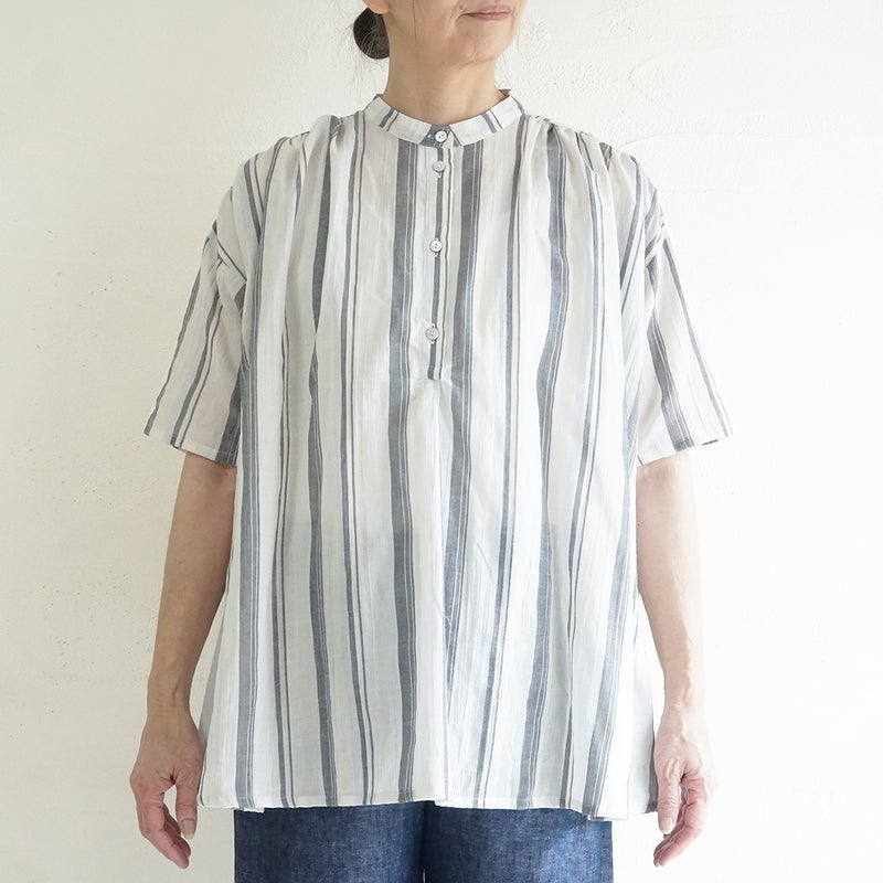 Branch m‘.,ブランチエム,ナチュラル,30代,40代,50代,60代,コットン,ゆったり,綿,シャツ,ブラウス,シャツブラウス,ストライプシャツ,ストライプブラウス,綿シャツ,綿ブラウス,コットンブラウス,コットンシャツ, ,ノースリーブブラウス,バンドカラー,バンドカラーブラウス,チュニック,チュニックブラウス