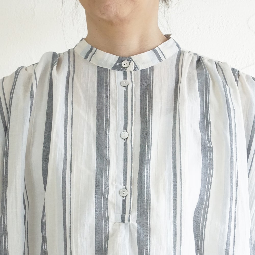 Branch m‘.,ブランチエム,ナチュラル,30代,40代,50代,60代,コットン,ゆったり,綿,シャツ,ブラウス,シャツブラウス,ストライプシャツ,ストライプブラウス,綿シャツ,綿ブラウス,コットンブラウス,コットンシャツ, ,ノースリーブブラウス,バンドカラー,バンドカラーブラウス,チュニック,チュニックブラウス