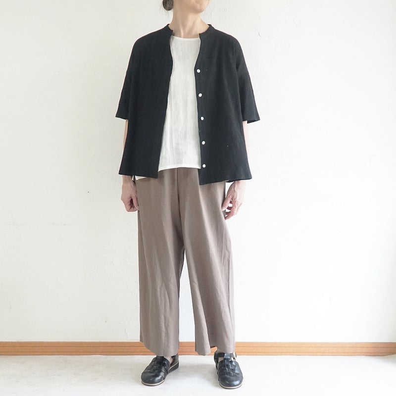 Branch m‘.,ブランチエム,ナチュラル,30代,40代,50代,60代,コットン,綿,ゆったり,ブラウス,半袖,シャツ,シャツブラウス,半袖シャツ,半袖ブラウス,キーネック,キーネックブラウス,キーネックシャツ,高島ちぢみ,楊柳,セットアップ