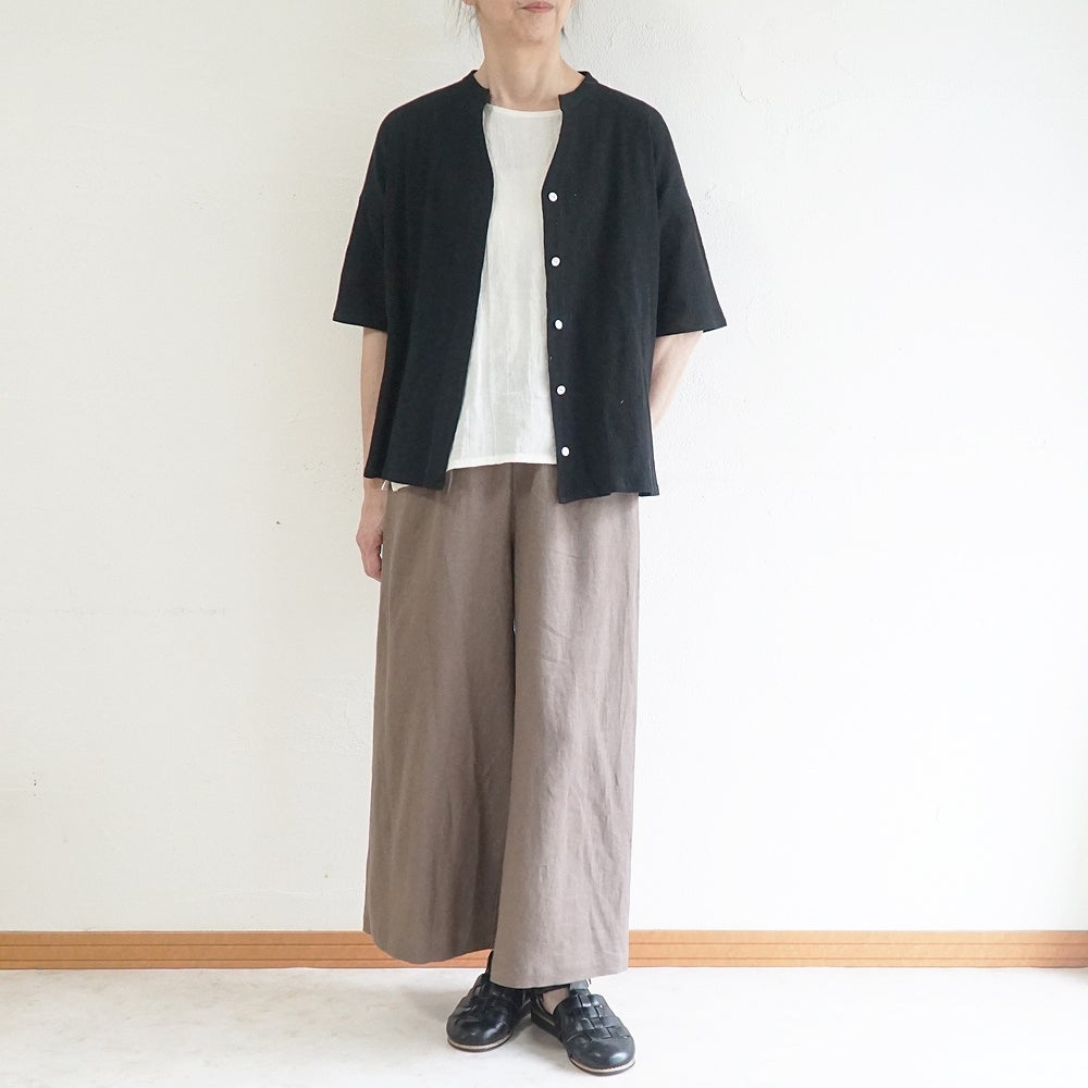 Branch m‘.,ブランチエム,ナチュラル,30代,40代,50代,60代,コットン,綿,ゆったり,ブラウス,半袖,シャツ,シャツブラウス,半袖シャツ,半袖ブラウス,キーネック,キーネックブラウス,キーネックシャツ,高島ちぢみ,楊柳,セットアップ