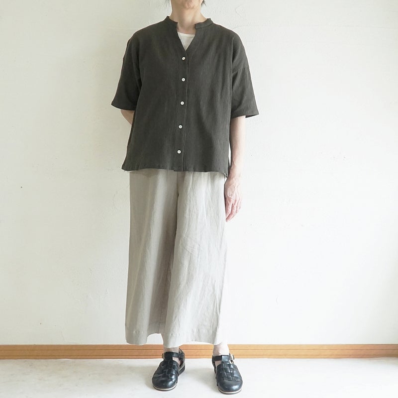Branch m‘.,ブランチエム,ナチュラル,30代,40代,50代,60代,コットン,綿,ゆったり,ブラウス,半袖,シャツ,シャツブラウス,半袖シャツ,半袖ブラウス,キーネック,キーネックブラウス,キーネックシャツ,高島ちぢみ,楊柳,セットアップ
