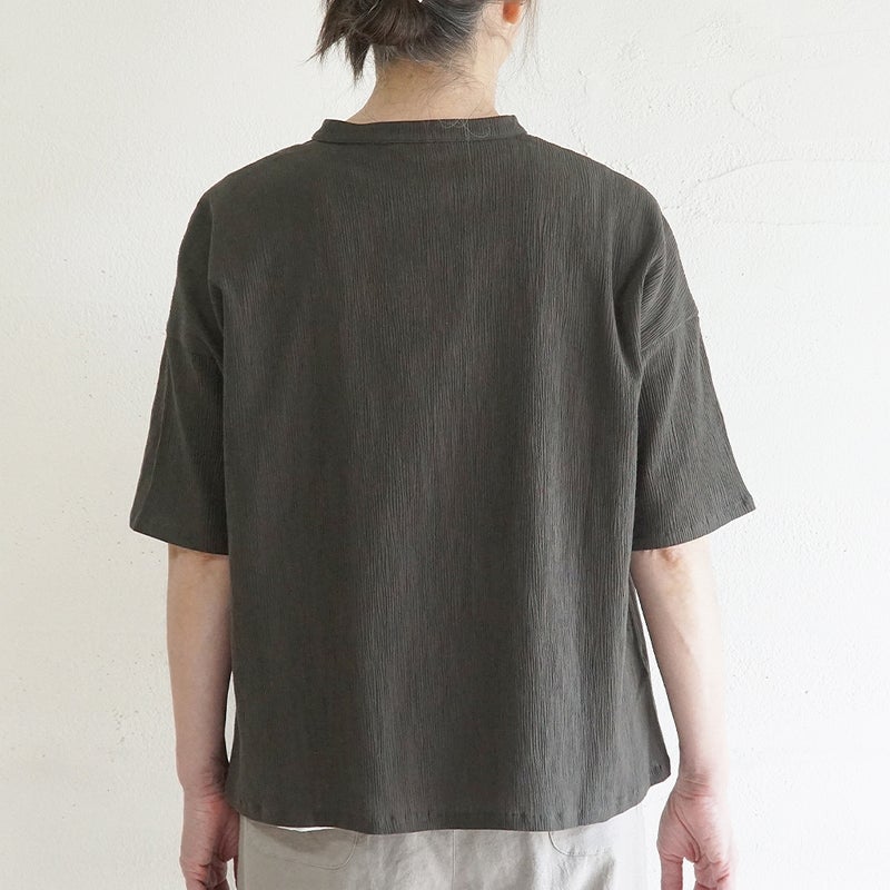 Branch m‘.,ブランチエム,ナチュラル,30代,40代,50代,60代,コットン,綿,ゆったり,ブラウス,半袖,シャツ,シャツブラウス,半袖シャツ,半袖ブラウス,キーネック,キーネックブラウス,キーネックシャツ,高島ちぢみ,楊柳,セットアップ