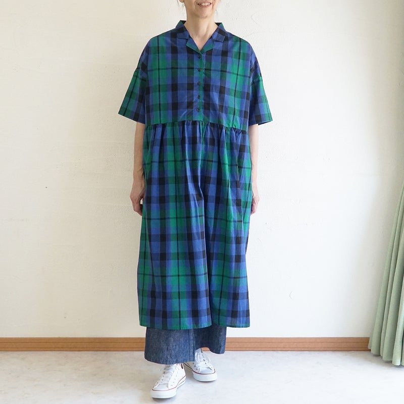 Branch m‘.,ブランチエム,ナチュラル,30代,40代,50代,60代,コットン,綿,ゆったり,ワンピース,開襟ワンピース,フレアワンピース