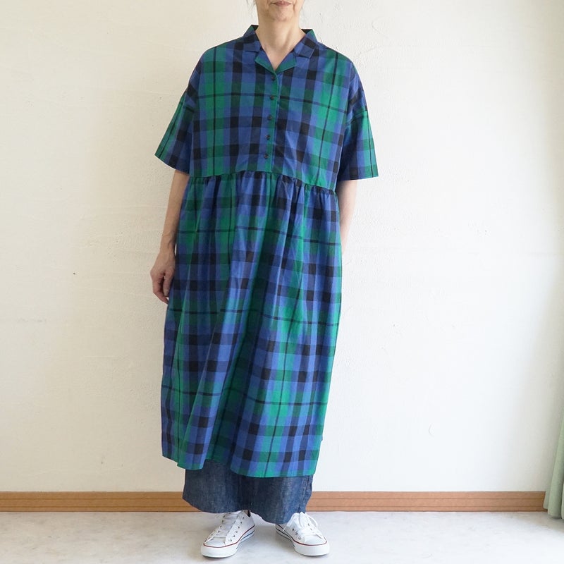 Branch m‘.,ブランチエム,ナチュラル,30代,40代,50代,60代,コットン,綿,ゆったり,ワンピース,開襟ワンピース,フレアワンピース