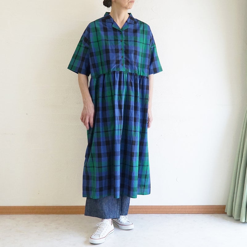 Branch m‘.,ブランチエム,ナチュラル,30代,40代,50代,60代,コットン,綿,ゆったり,ワンピース,開襟ワンピース,フレアワンピース