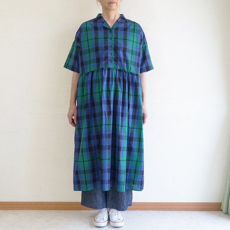 Branch m‘.,ブランチエム,ナチュラル,30代,40代,50代,60代,コットン,綿,ゆったり,ワンピース,開襟ワンピース,フレアワンピース