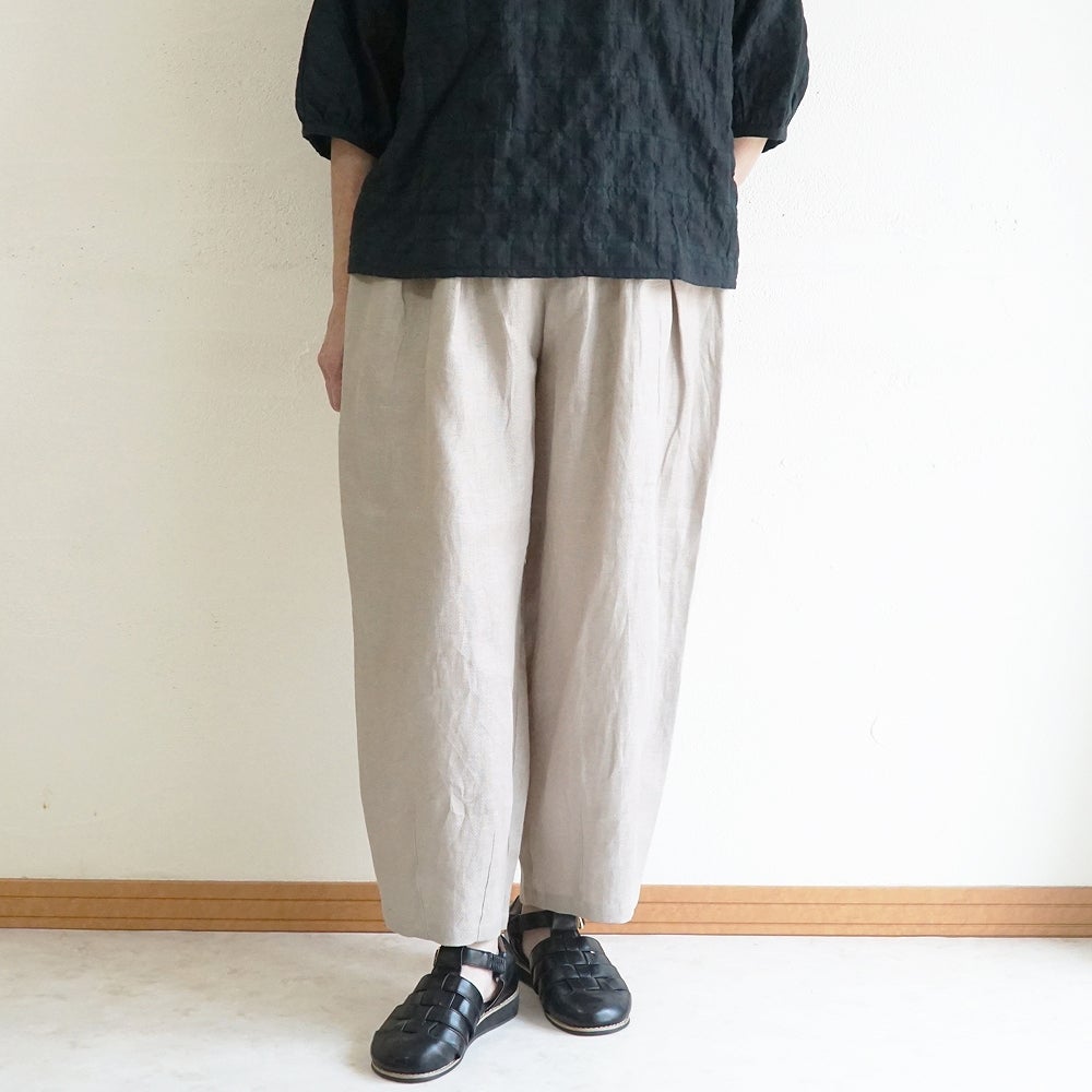 Branch m‘.,ブランチエム,ナチュラル,30代,40代,50代,60代,リネン,麻, ,ゆったり,ワイドパンツ,リネンワイドパンツ,リネンパンツ,パンツ,タックパンツ,フィグパンツ,コクーンパンツ