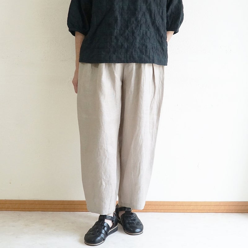 Branch m‘.,ブランチエム,ナチュラル,30代,40代,50代,60代,リネン,麻, ,ゆったり,ワイドパンツ,リネンワイドパンツ,リネンパンツ,パンツ,タックパンツ,フィグパンツ,コクーンパンツ