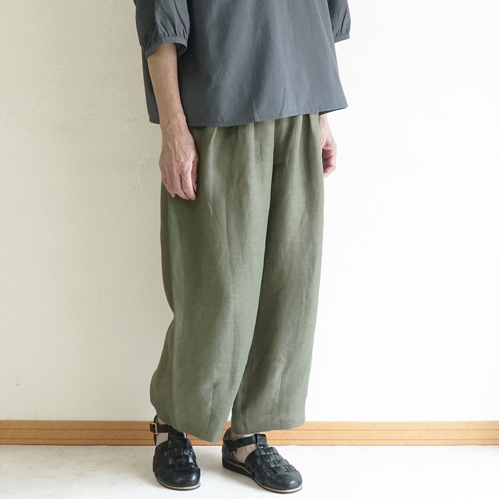 Branch m‘.,ブランチエム,ナチュラル,30代,40代,50代,60代,リネン,麻, ,ゆったり,ワイドパンツ,リネンワイドパンツ,リネンパンツ,パンツ,タックパンツ,フィグパンツ,コクーンパンツ