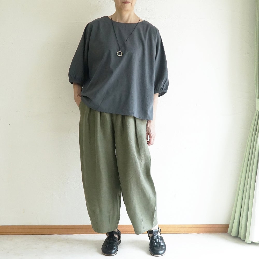 Branch m‘.,ブランチエム,ナチュラル,30代,40代,50代,60代,リネン,麻, ,ゆったり,ワイドパンツ,リネンワイドパンツ,リネンパンツ,パンツ,タックパンツ,フィグパンツ,コクーンパンツ