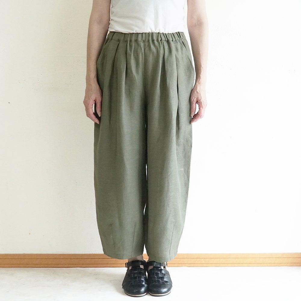 Branch m‘.,ブランチエム,ナチュラル,30代,40代,50代,60代,リネン,麻, ,ゆったり,ワイドパンツ,リネンワイドパンツ,リネンパンツ,パンツ,タックパンツ,フィグパンツ,コクーンパンツ