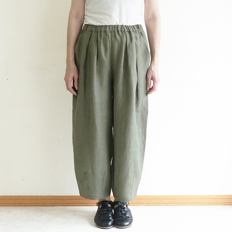 Branch m‘.,ブランチエム,ナチュラル,30代,40代,50代,60代,リネン,麻, ,ゆったり,ワイドパンツ,リネンワイドパンツ,リネンパンツ,パンツ,タックパンツ,フィグパンツ,コクーンパンツ