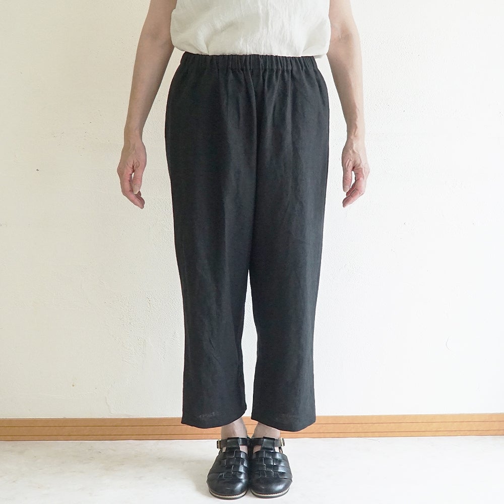 Branch m‘.,ブランチエム,ナチュラル,30代,40代,50代,60代,リネン,ゆったり,麻,pants,パンツ,テーパード,テーパードパンツ,リネンパンツ,フォーマル,オケージョン,セットアップ,