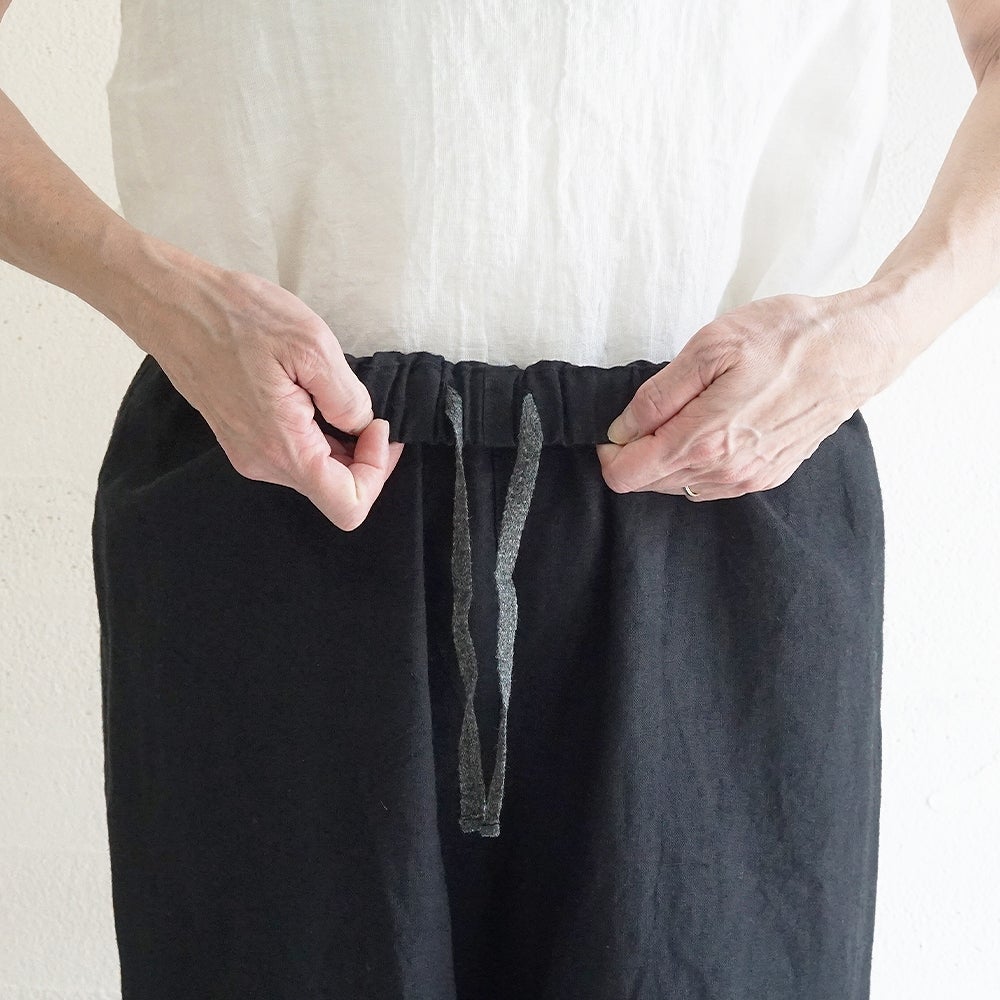 Branch m‘.,ブランチエム,ナチュラル,30代,40代,50代,60代,リネン,ゆったり,麻,pants,パンツ,テーパード,テーパードパンツ,リネンパンツ,フォーマル,オケージョン,セットアップ,