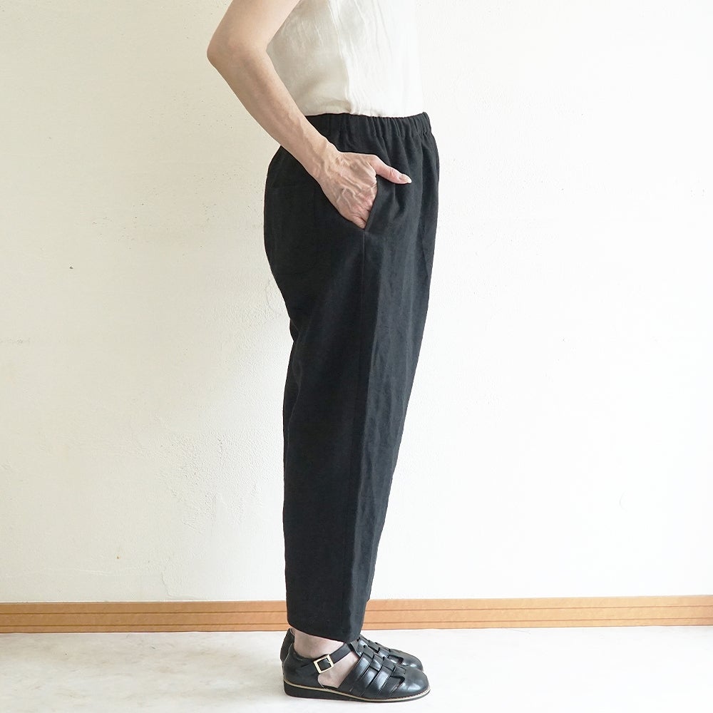 Branch m‘.,ブランチエム,ナチュラル,30代,40代,50代,60代,リネン,ゆったり,麻,pants,パンツ,テーパード,テーパードパンツ,リネンパンツ,フォーマル,オケージョン,セットアップ,