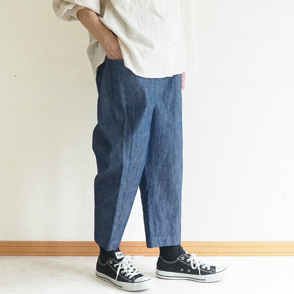 Branch m‘.,ブランチエム,ナチュラル,30代,40代,50代,60代,コットン,綿,ゆったり,パンツ,デニム,デニムパンツ,テーパードパンツ,デニムテーパードパンツ,サイドポケット,サイドポケットパンツ