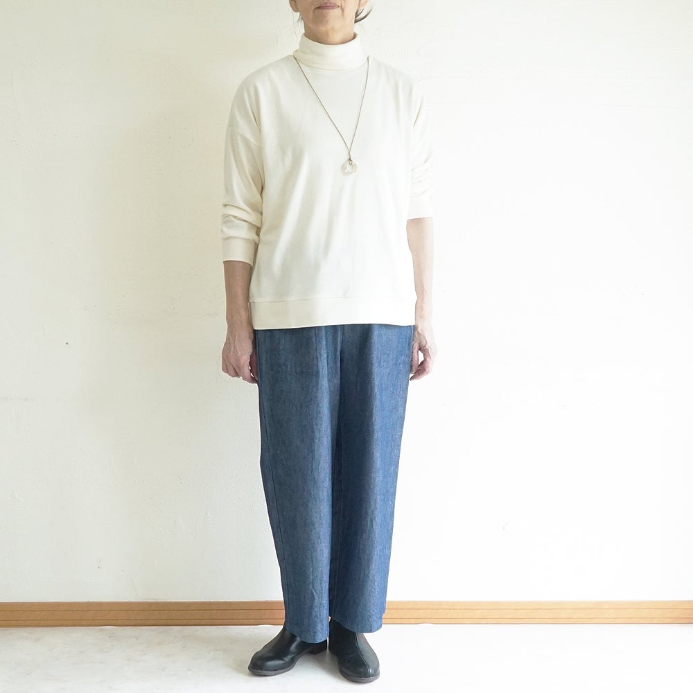 Branch m‘.,ブランチエム,ナチュラル,30代,40代,50代,60代,コットン,綿,ゆったり,パンツ,デニム,デニムパンツ,ベイカーパンツ,ストレートパンツ,デニムストレートパンツ,ワイドパンツ,デニムワイドパンツ