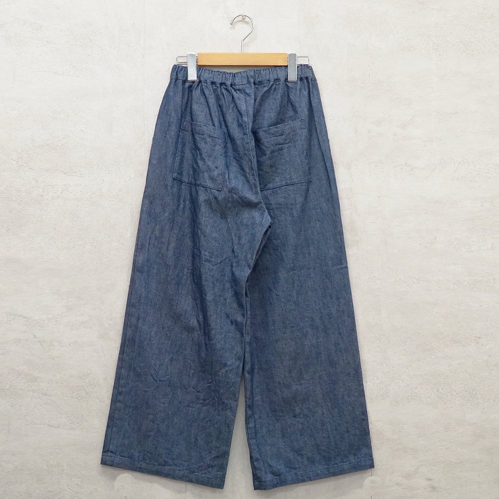 Branch m‘.,ブランチエム,ナチュラル,30代,40代,50代,60代,コットン,綿,ゆったり,パンツ,デニム,デニムパンツ,ベイカーパンツ,ストレートパンツ,デニムストレートパンツ,ワイドパンツ,デニムワイドパンツ
