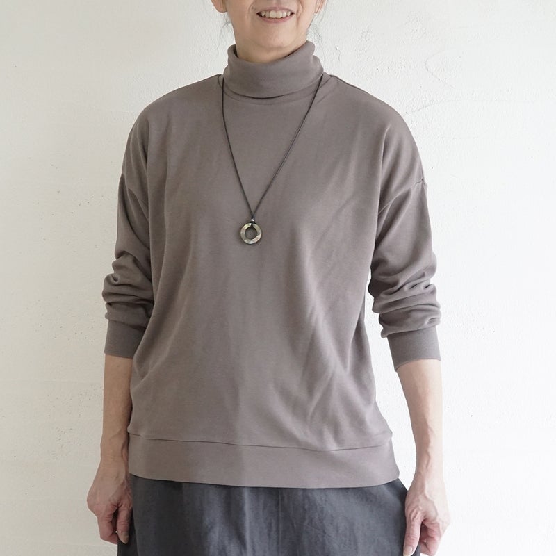 Branch m‘.,ブランチエム,ナチュラル,30代,40代,50代,60代,コットン,綿,ゆったり,Tシャツ,カットソー,ロンT,プルオーバー,スウェット,長袖,タートルネック,タートルネックプルオーバー