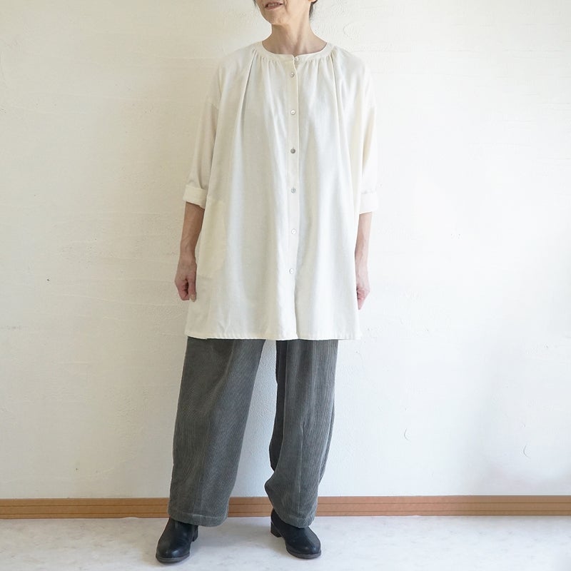 Branch m‘.,ブランチエム,ナチュラル,30代,40代,50代,60代,コットン,ゆったり,綿,ブラウス,シャツ,チュニック,チュニックブラウス,ギャザーブラウス,ギャザーチュニック,羽織