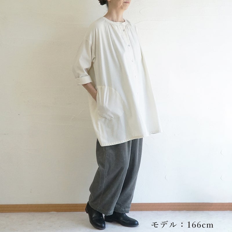 Branch m‘.,ブランチエム,ナチュラル,30代,40代,50代,60代,コットン,綿,ゆったり,ワイドパンツ,コクーンパンツ,コーデュロイパンツ,コーデュロイ,パンツ,バルーンパンツ,サッカーコール
