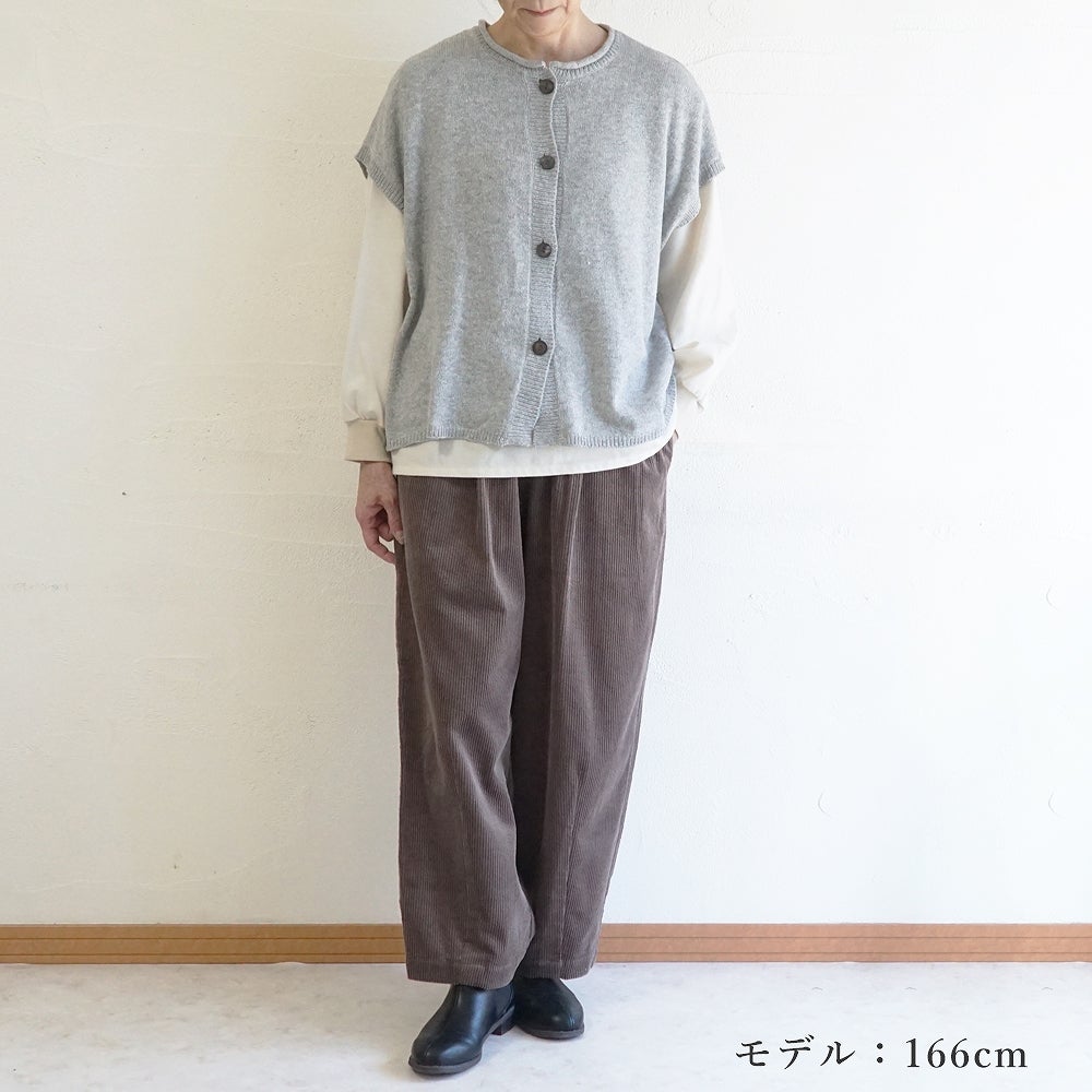 Branch m‘.,ブランチエム,ナチュラル,30代,40代,50代,60代,コットン,綿,ゆったり,ワイドパンツ,コクーンパンツ,コーデュロイパンツ,コーデュロイ,パンツ,バルーンパンツ,サッカーコール