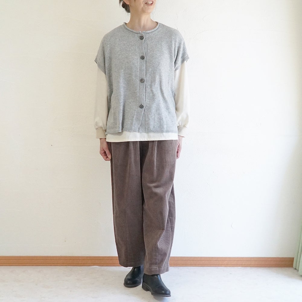 Branch m‘.,ブランチエム,ナチュラル,30代,40代,50代,60代,コットン,綿,ゆったり,ワイドパンツ,コクーンパンツ,コーデュロイパンツ,コーデュロイ,パンツ,バルーンパンツ,サッカーコール