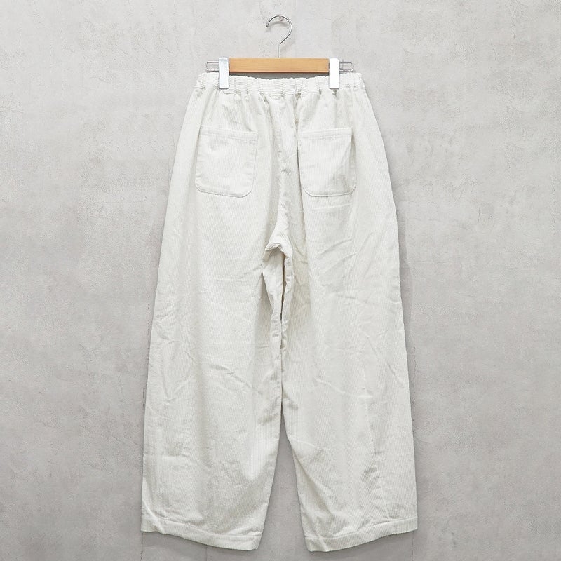 Branch m‘.,ブランチエム,ナチュラル,30代,40代,50代,60代,コットン,綿,ゆったり,ワイドパンツ,コクーンパンツ,コーデュロイパンツ,コーデュロイ,パンツ,バルーンパンツ,サッカーコール