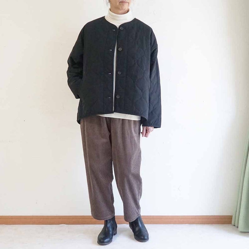 Branch m‘.,ブランチエム,ナチュラル,30代,40代,50代,60代,コットン,綿,ゆったり,テーパード,テーパードパンツ,コーデュロイパンツ,コーデュロイ,パンツ,サッカーコール