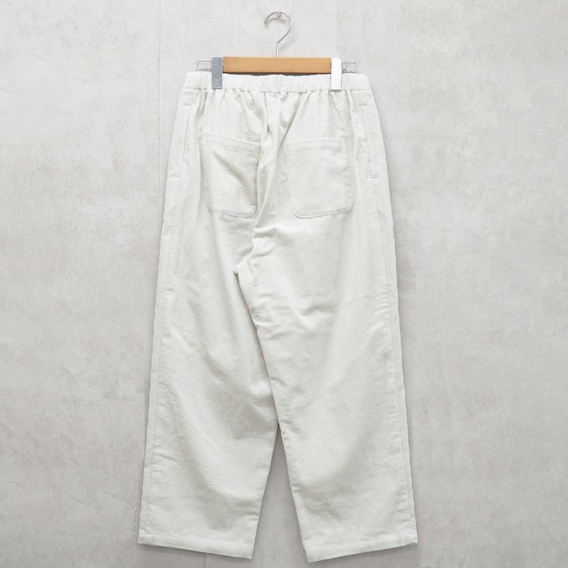 Branch m‘.,ブランチエム,ナチュラル,30代,40代,50代,60代,コットン,綿,ゆったり,テーパード,テーパードパンツ,コーデュロイパンツ,コーデュロイ,パンツ,サッカーコール