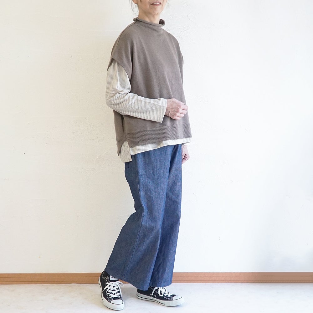 Branch m‘.,ブランチエム,ナチュラル,30代,40代,50代,60代,ウール,綿,ゆったり,ニット,ベスト,ニットベスト,ボトルネック,ボトルネックベスト,ハイネック,ハイネックベスト,