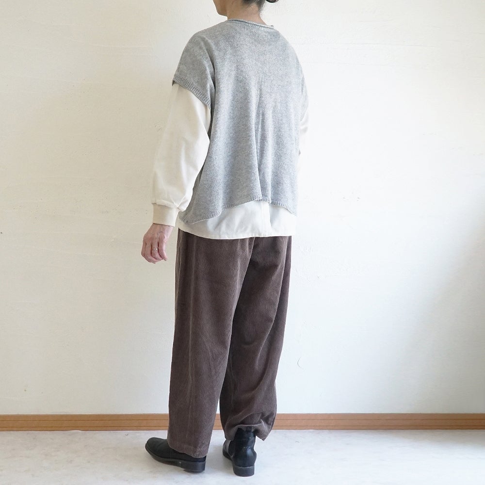 Branch m‘.,ブランチエム,ナチュラル,30代,40代,50代,60代,ウール,綿,ゆったり,ニット,ベスト,ニットベスト,前あき,前あきベスト,