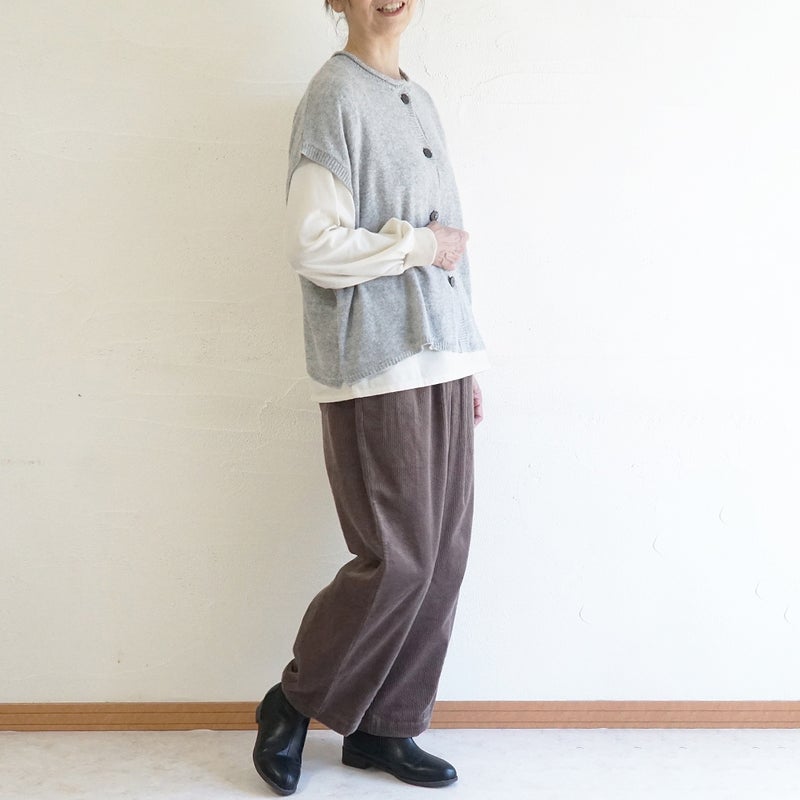 Branch m‘.,ブランチエム,ナチュラル,30代,40代,50代,60代,ウール,綿,ゆったり,ニット,ベスト,ニットベスト,前あき,前あきベスト,