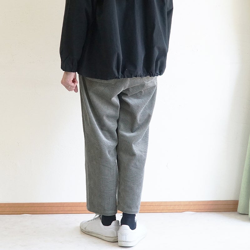 Branch m‘.,ブランチエム,ナチュラル,30代,40代,50代,60代,コーデセット,コーディネートセット,セット売り,ゆったり,ジャケット,撥水,撥水ジャケット,フードジャケット,ブルゾン,フードブルゾン,パンツ,テーパード,テーパードパンツ,コーデュロイ,コーデュロイパンツ