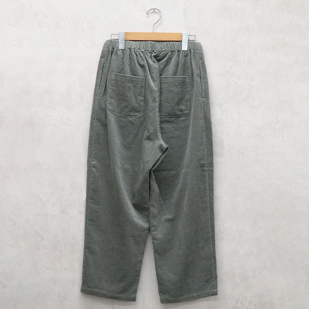 Branch m‘.,ブランチエム,ナチュラル,30代,40代,50代,60代,コーデセット,コーディネートセット,セット売り,ゆったり,ジャケット,撥水,撥水ジャケット,フードジャケット,ブルゾン,フードブルゾン,パンツ,テーパード,テーパードパンツ,コーデュロイ,コーデュロイパンツ
