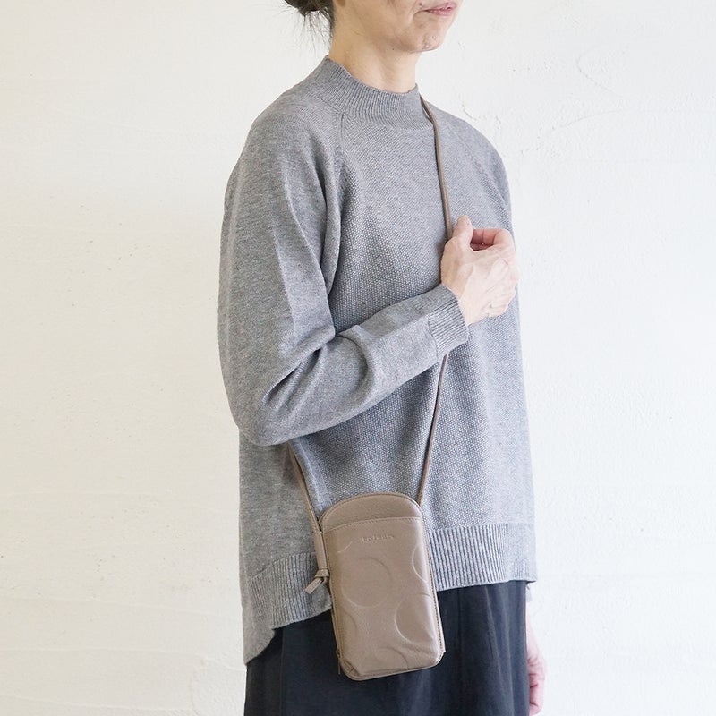 Branch m‘.,ブランチエム,ナチュラル,30代,40代,50代,60代,ゆったり,バッグ,サコッシュ,toleur,トーラ,ショルダー,革バッグ,カウレザーバッグ,カウレザー,ウォレットショルダー