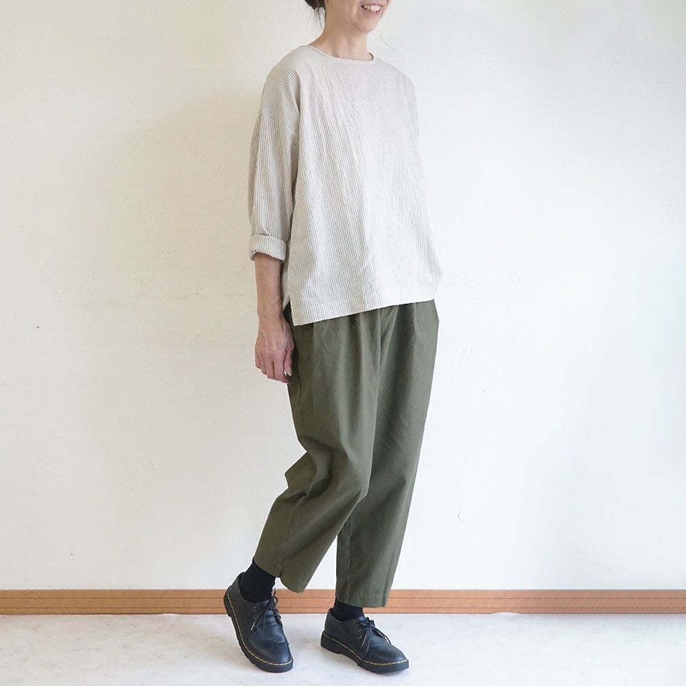 Branch m‘.,ブランチエム,ナチュラル,30代,40代,50代,60代,リネン,ゆったり,コットン,綿,pants,パンツ,テーパードパンツ,テーパード,タックパンツ,タック,タックテーパード,タックテーパードパンツ