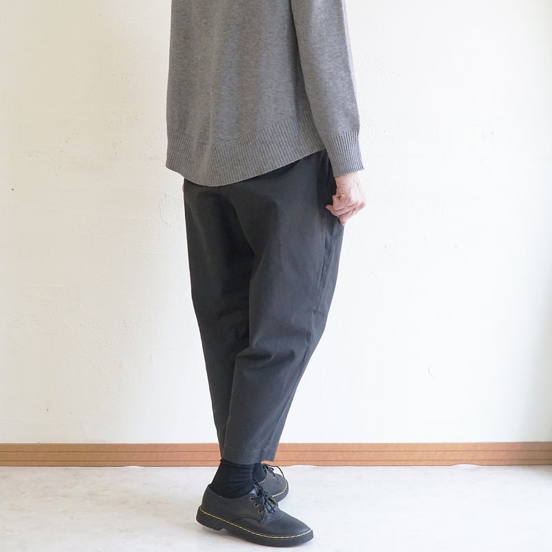 Branch m‘.,ブランチエム,ナチュラル,30代,40代,50代,60代,リネン,ゆったり,コットン,綿,pants,パンツ,テーパードパンツ,テーパード,タックパンツ,タック,タックテーパード,タックテーパードパンツ
