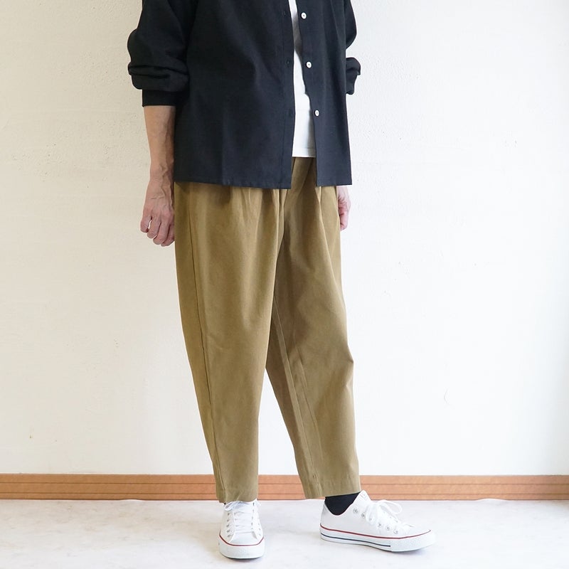 Branch m‘.,ブランチエム,ナチュラル,30代,40代,50代,60代,リネン,ゆったり,コットン,綿,pants,パンツ,テーパードパンツ,テーパード,タックパンツ,タック,タックテーパード,タックテーパードパンツ