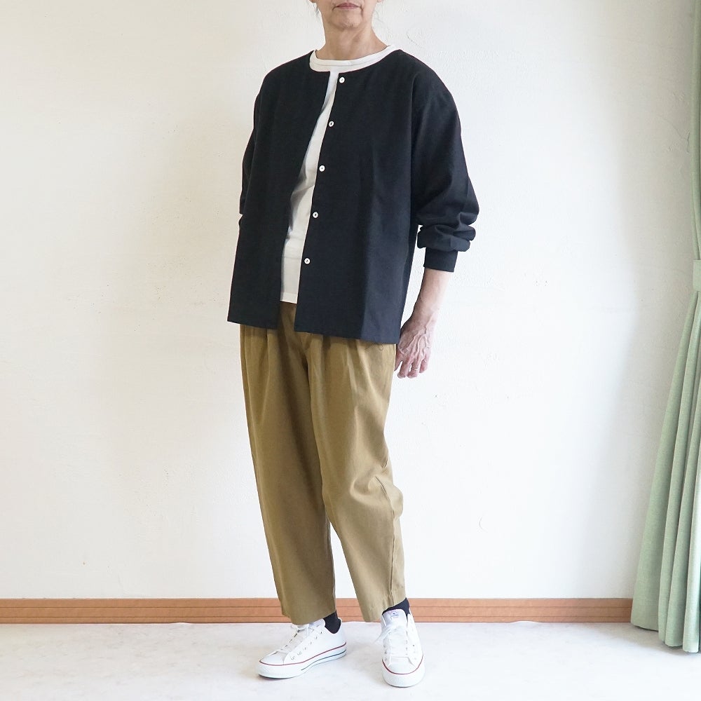 Branch m‘.,ブランチエム,ナチュラル,30代,40代,50代,60代,リネン,ゆったり,コットン,綿,pants,パンツ,テーパードパンツ,テーパード,タックパンツ,タック,タックテーパード,タックテーパードパンツ