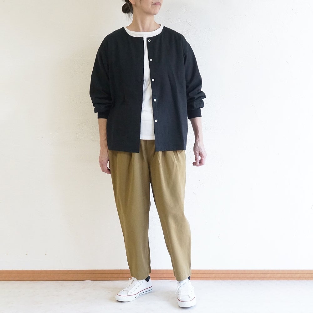 Branch m‘.,ブランチエム,ナチュラル,30代,40代,50代,60代,リネン,ゆったり,コットン,綿,pants,パンツ,テーパードパンツ,テーパード,タックパンツ,タック,タックテーパード,タックテーパードパンツ