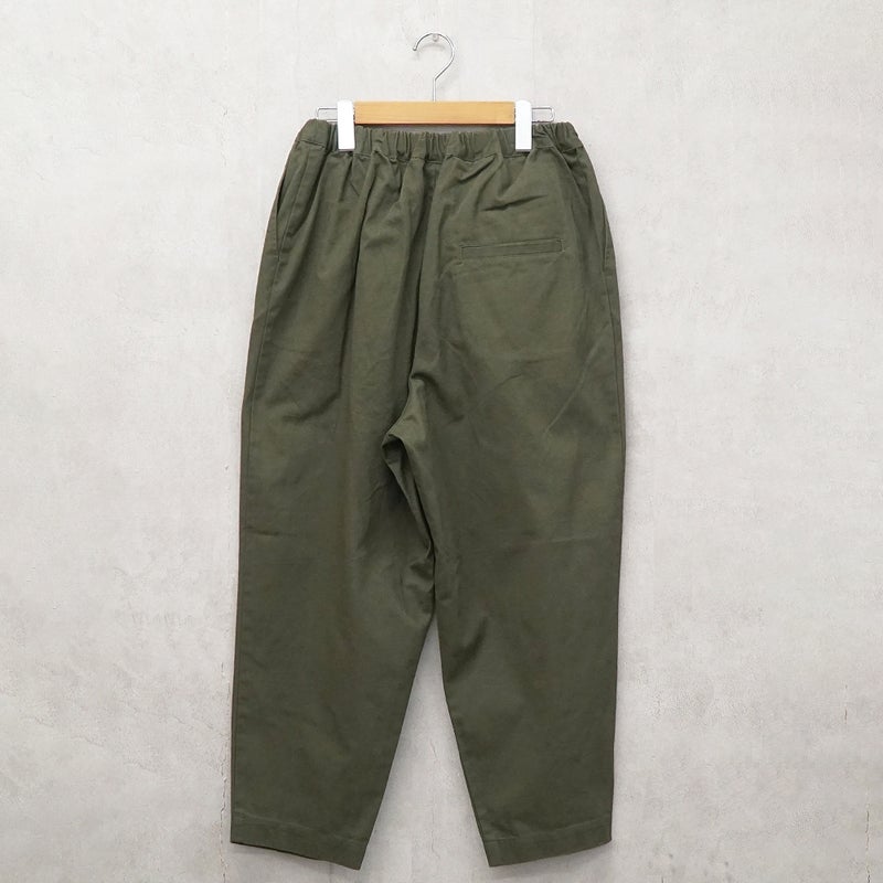 Branch m‘.,ブランチエム,ナチュラル,30代,40代,50代,60代,リネン,ゆったり,コットン,綿,pants,パンツ,テーパードパンツ,テーパード,タックパンツ,タック,タックテーパード,タックテーパードパンツ