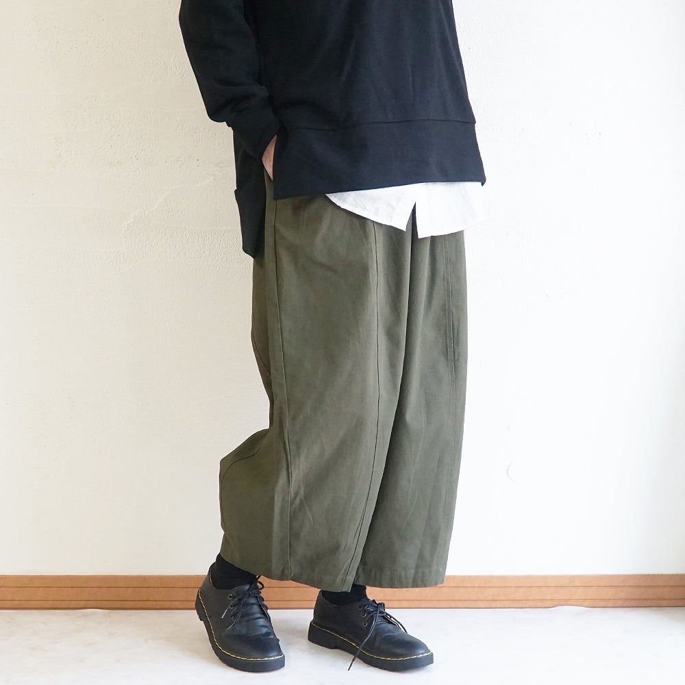 Branch m‘.,ブランチエム,ナチュラル,30代,40代,50代,60代,リネン,ゆったり,コットン,綿,pants,パンツ,バルーンパンツ,切替パンツ,コクーンパンツ,ワイドパンツ