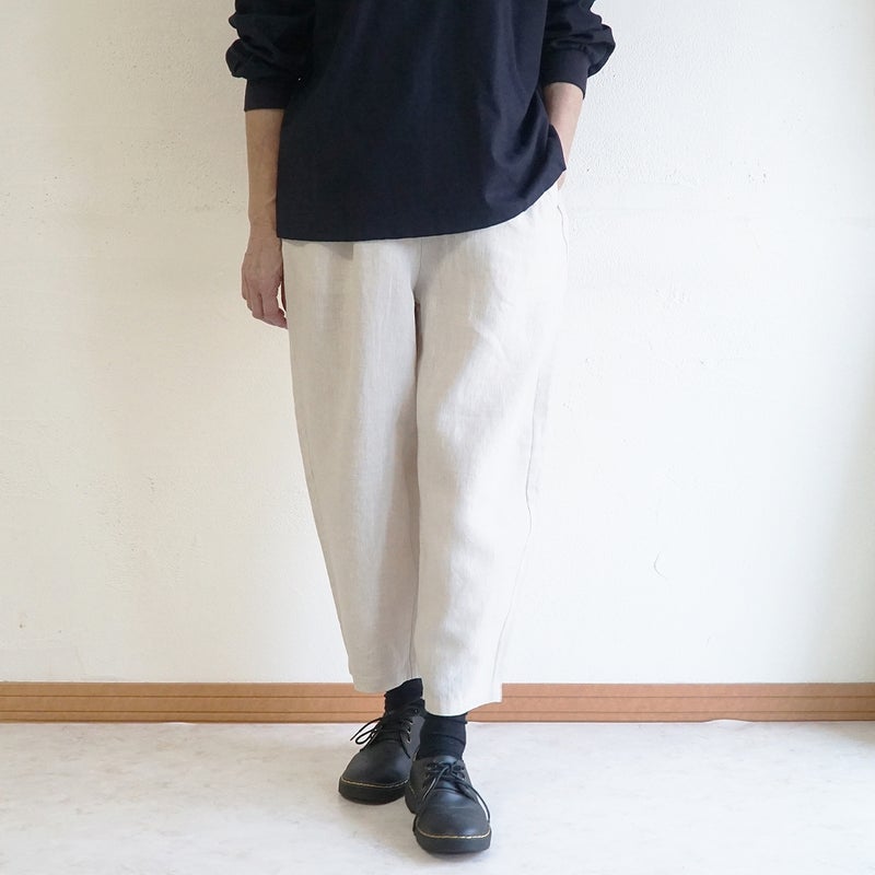 Branch m‘.,ブランチエム,ナチュラル,30代,40代,50代,60代,リネン,ゆったり,麻,pants,パンツ,テーパードパンツ,テーパード,タックパンツ,タック,タックテーパード,タックテーパードパンツ,te-to,テト