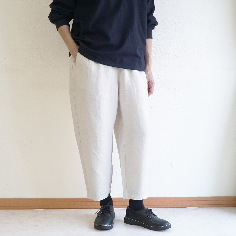 Branch m‘.,ブランチエム,ナチュラル,30代,40代,50代,60代,リネン,ゆったり,麻,pants,パンツ,テーパードパンツ,テーパード,タックパンツ,タック,タックテーパード,タックテーパードパンツ,te-to,テト