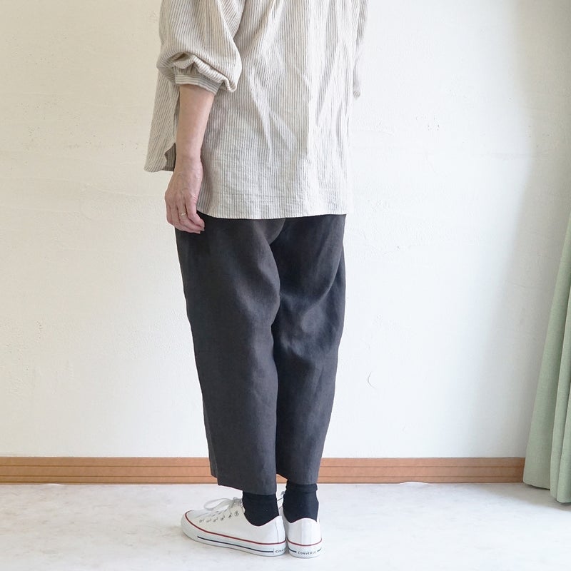 Branch m‘.,ブランチエム,ナチュラル,30代,40代,50代,60代,リネン,ゆったり,麻,pants,パンツ,テーパードパンツ,テーパード,タックパンツ,タック,タックテーパード,タックテーパードパンツ,te-to,テト
