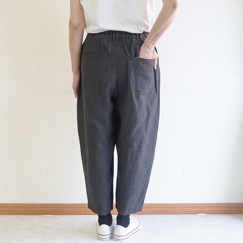 Branch m‘.,ブランチエム,ナチュラル,30代,40代,50代,60代,リネン,ゆったり,麻,pants,パンツ,テーパードパンツ,テーパード,タックパンツ,タック,タックテーパード,タックテーパードパンツ,te-to,テト