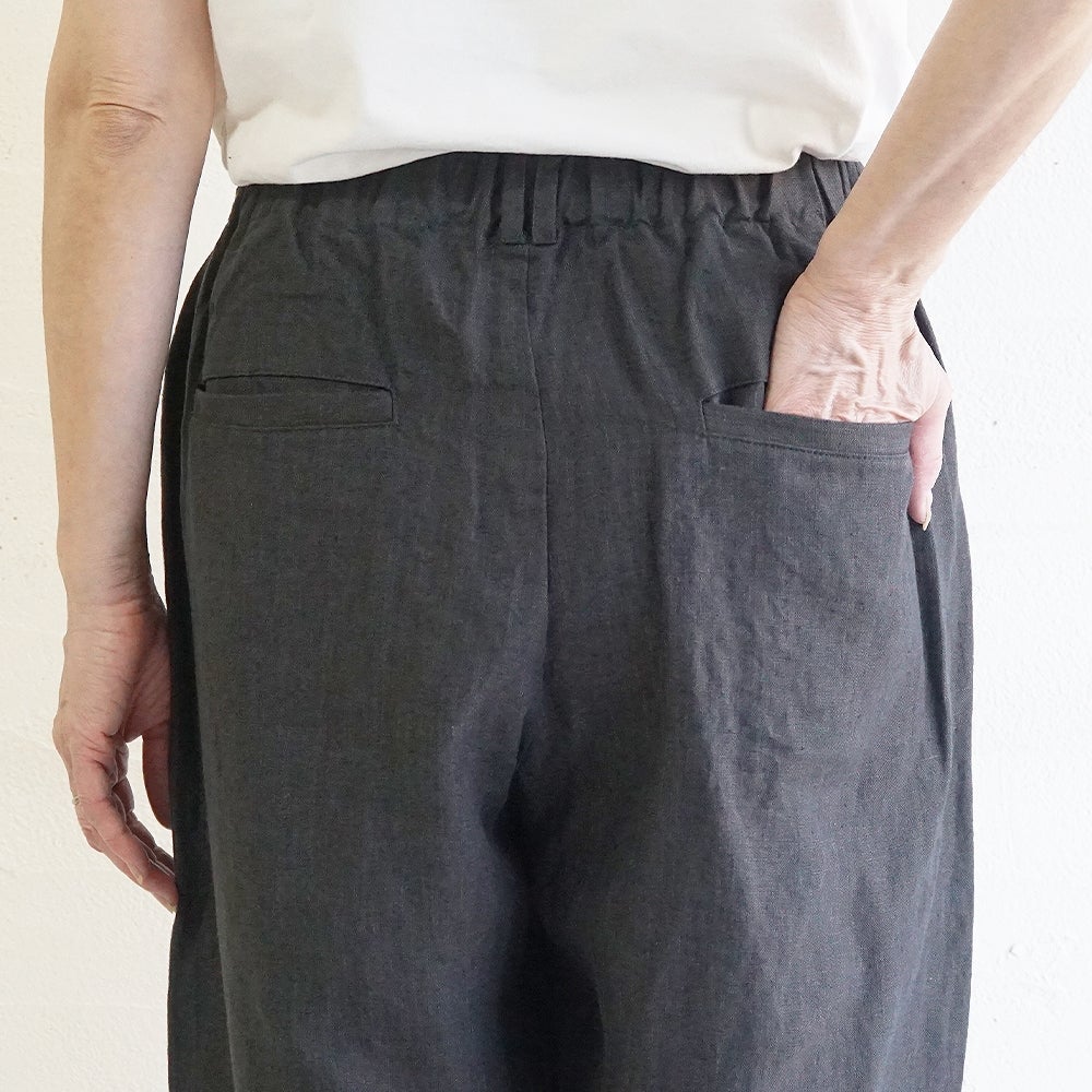 Branch m‘.,ブランチエム,ナチュラル,30代,40代,50代,60代,リネン,ゆったり,麻,pants,パンツ,テーパードパンツ,テーパード,タックパンツ,タック,タックテーパード,タックテーパードパンツ,te-to,テト