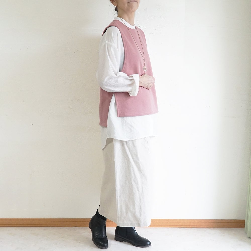 Branch m‘.,ブランチエム,ナチュラル,30代,40代,50代,60代,コットン,ゆったり,綿,裏毛,裏毛ベスト,ベスト,レイヤード,重ね着,体温調節,